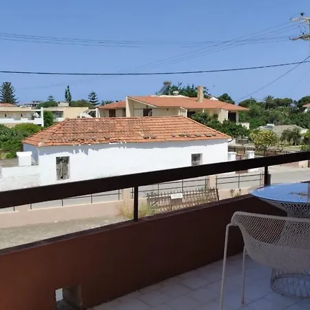 Pirgos Apartments 公寓